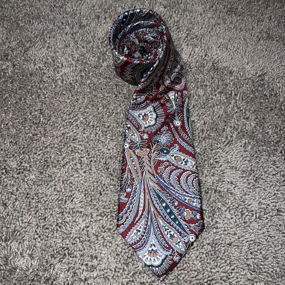 Christian Dior Monsieur Men's Red Blue Paisley Tie Necktie 58.5" x 3.5"